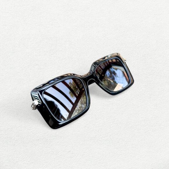 Longchamp LO776S Sunglasses in Black